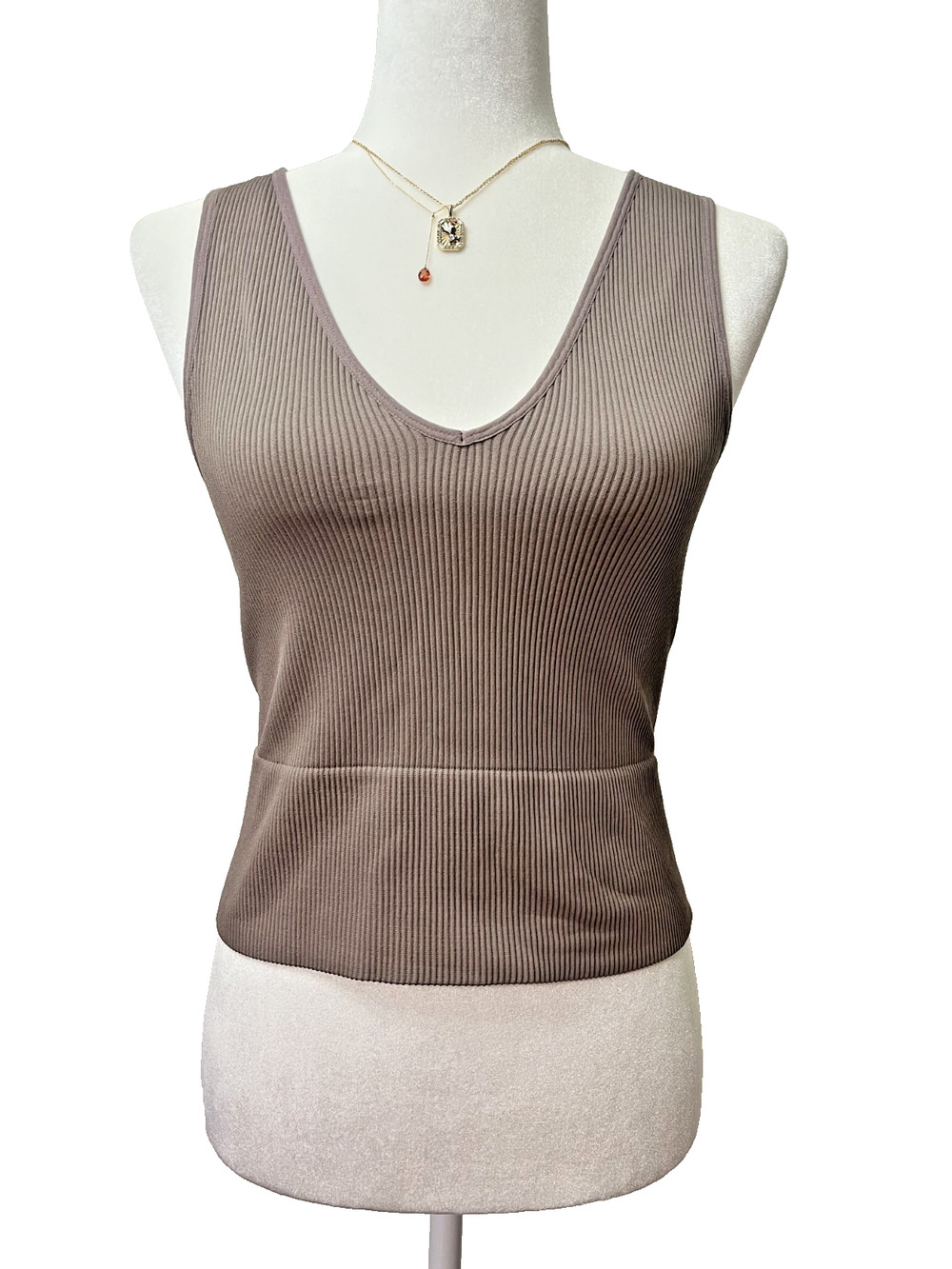 Women's Jo & Co Size M-L Grayish Brown Ribbed Deep V Neck Tank Top Sleeveless